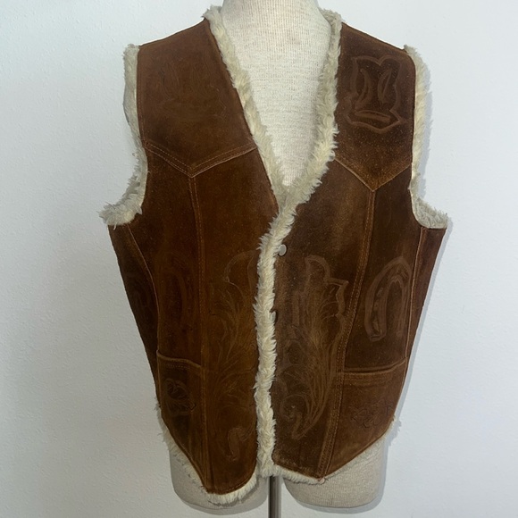 Breton Vintage Suede Sherpa Lined Vest - Picture 1 of 10